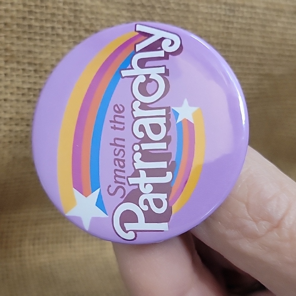 SMASH THE PATRIARCHY BARBIE STYLE BUTTON